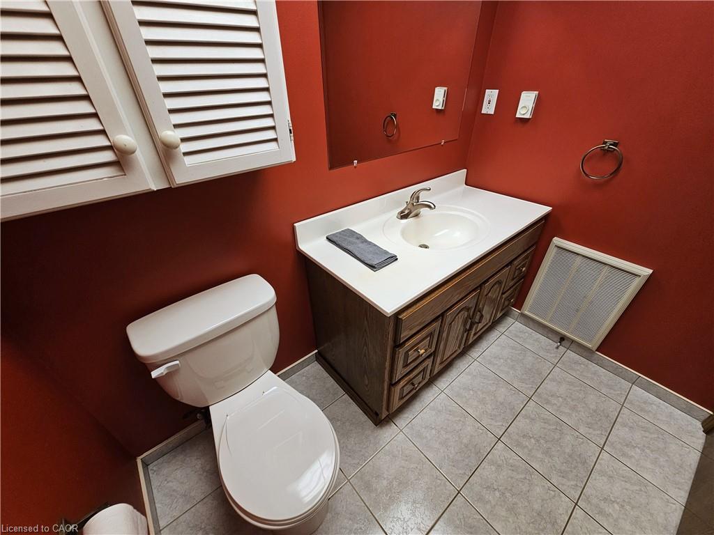 23 Churchill Circle Property Photo 34