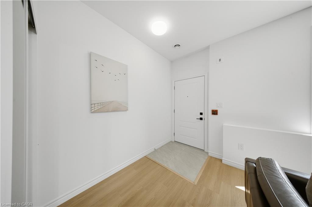 10-2 Slessor Boulevard Property Photo 6