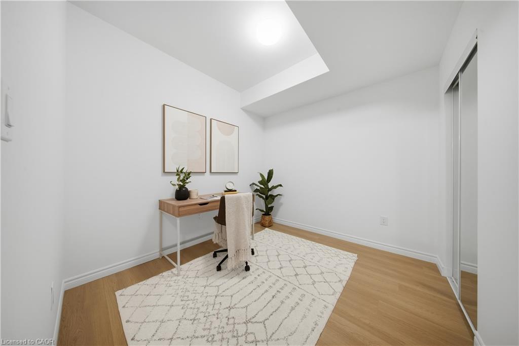 10-2 Slessor Boulevard Property Photo 24