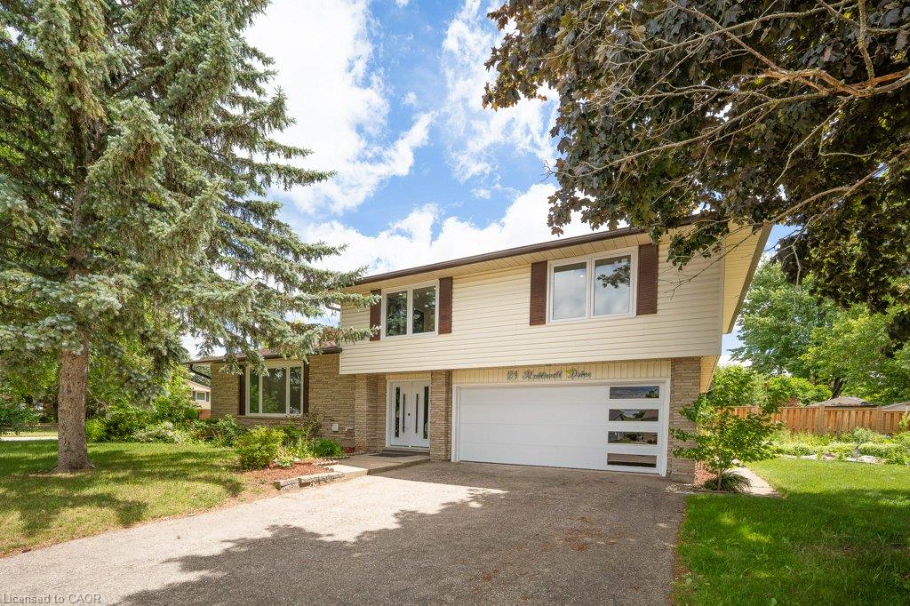 21 Halliwell Drive Property Photo 1