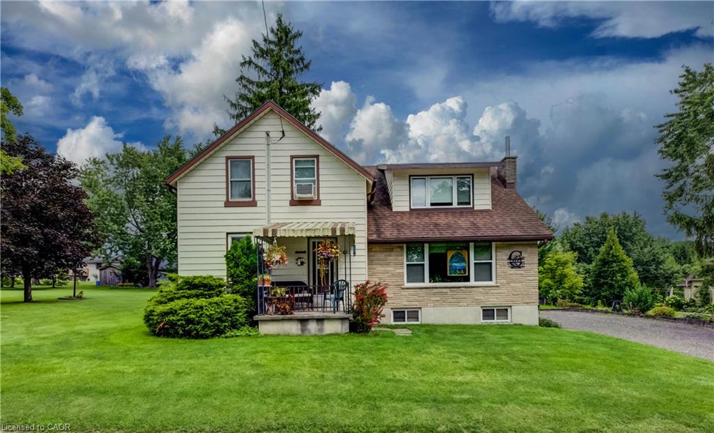 5465 King Street Property Photo 1