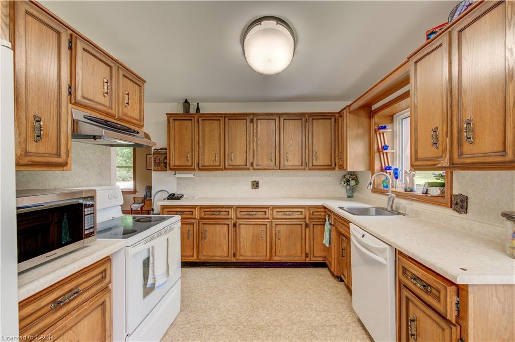 5465 King Street Property Photo 21