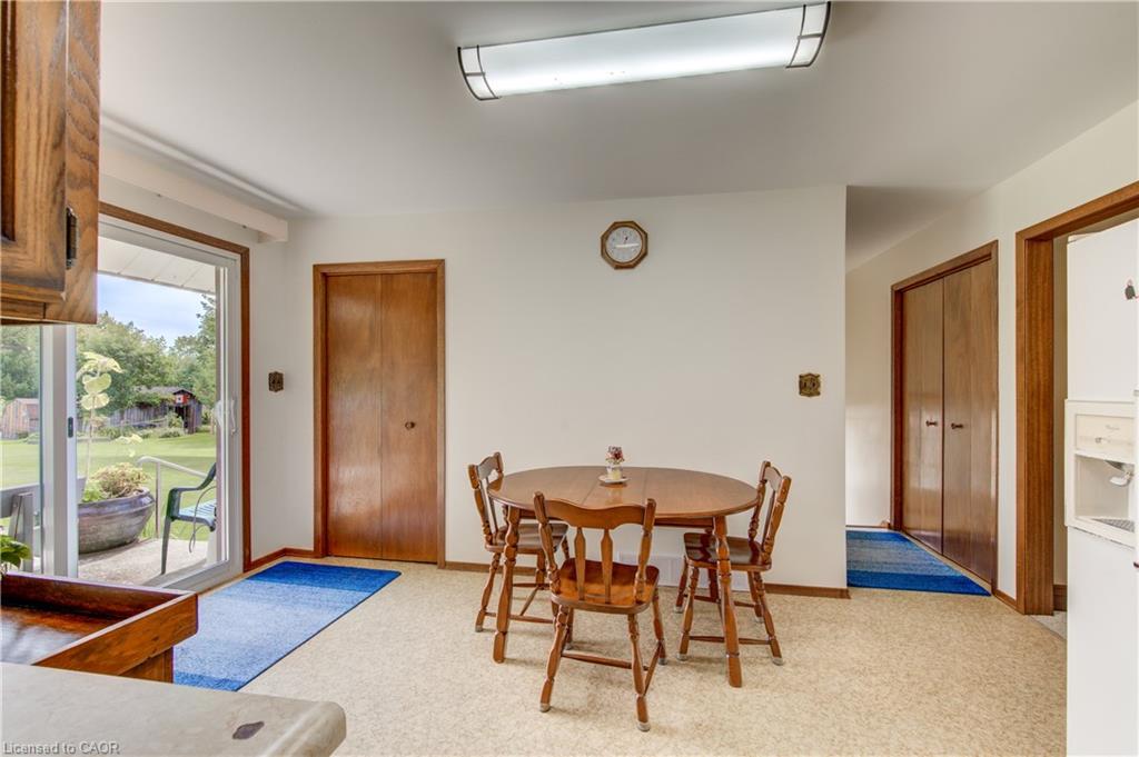 5465 King Street Property Photo 24