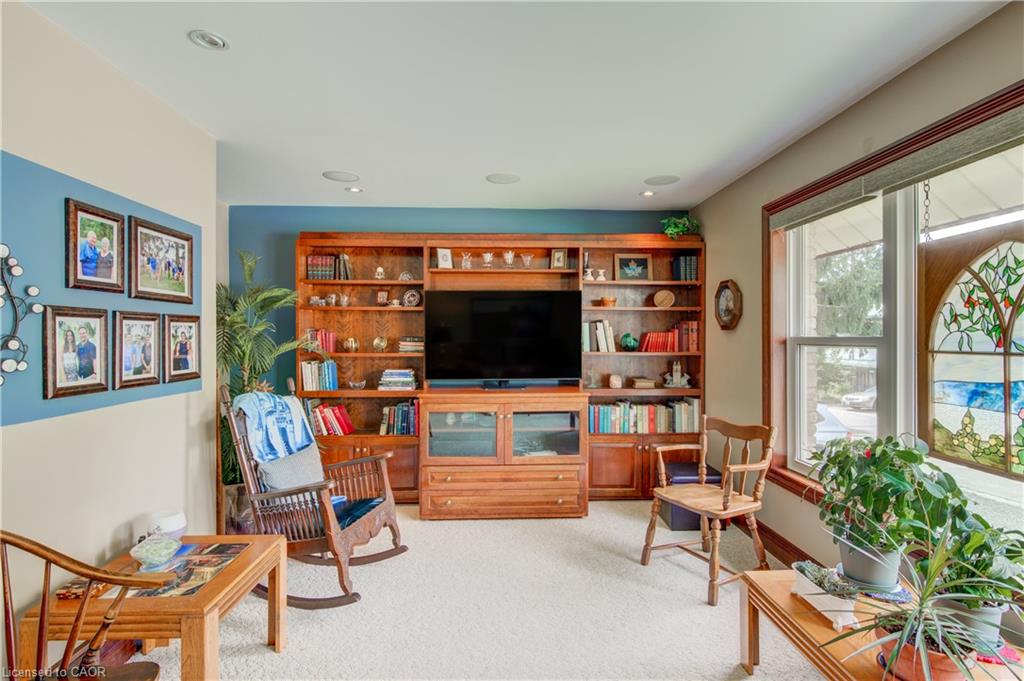 5465 King Street Property Photo 27
