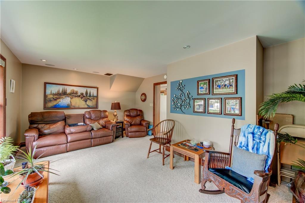 5465 King Street Property Photo 28