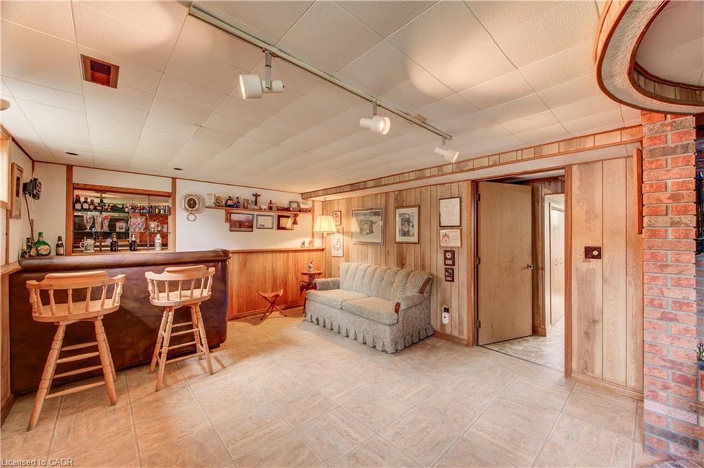 5465 King Street Property Photo 40