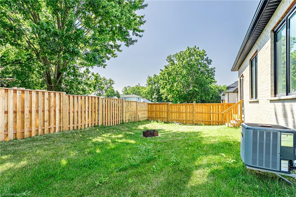 18-7966 Fallon Drive Property Photo 29