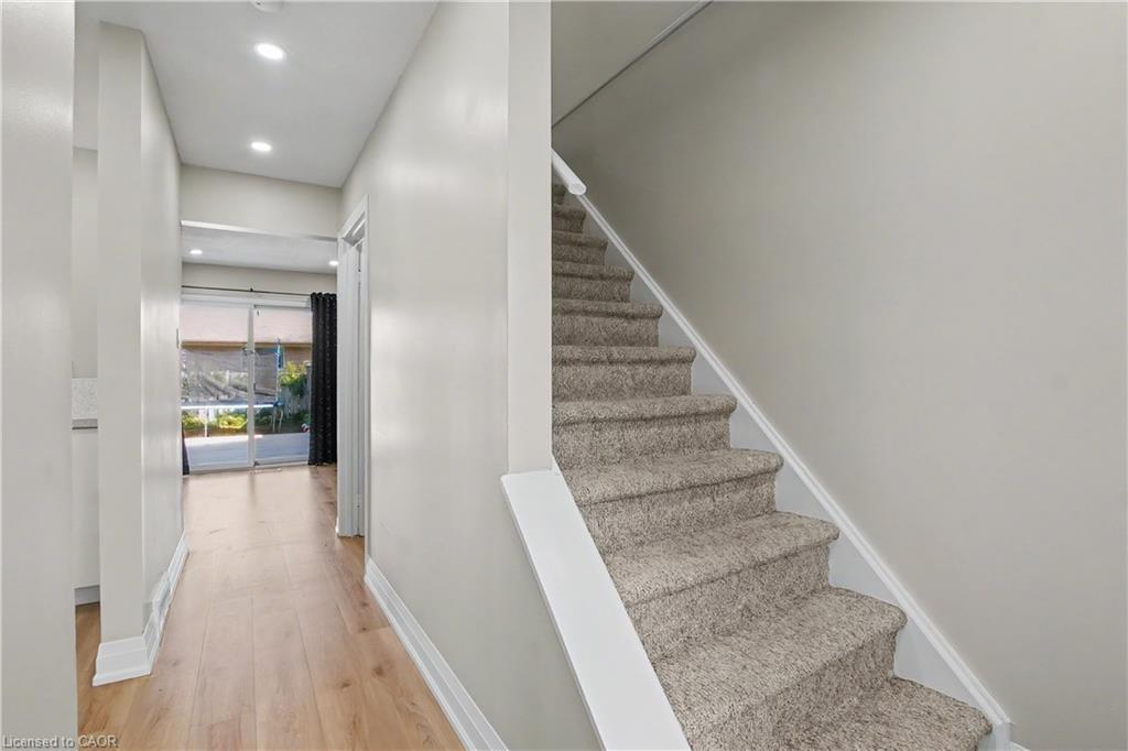 4 Seaforth Court Property Photo 5