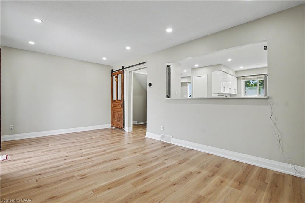 4 Seaforth Court Property Photo 12