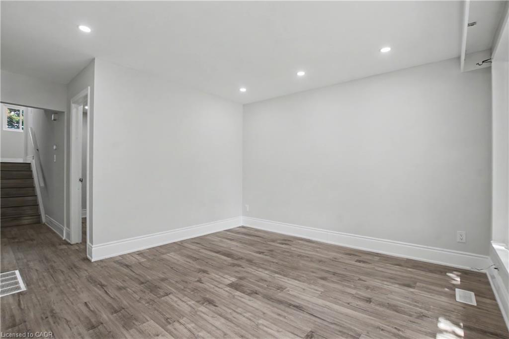 46 Northwood Drive Property Photo 6