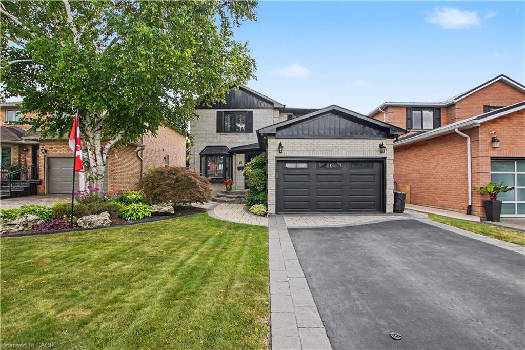 15 Francesca Court Property Photo 3