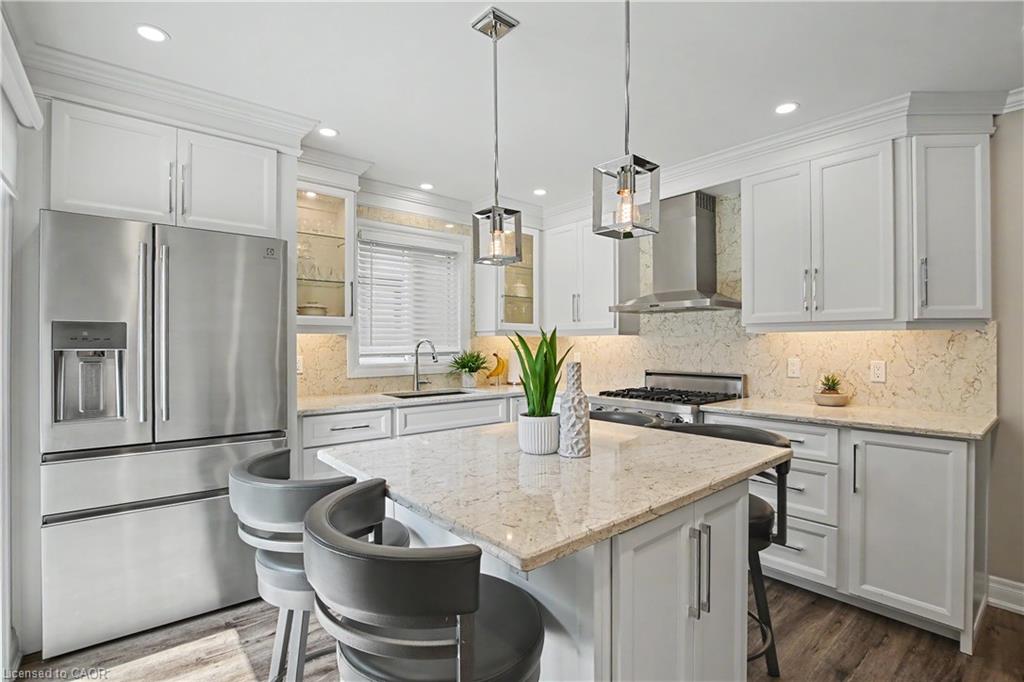 15 Francesca Court Property Photo 11