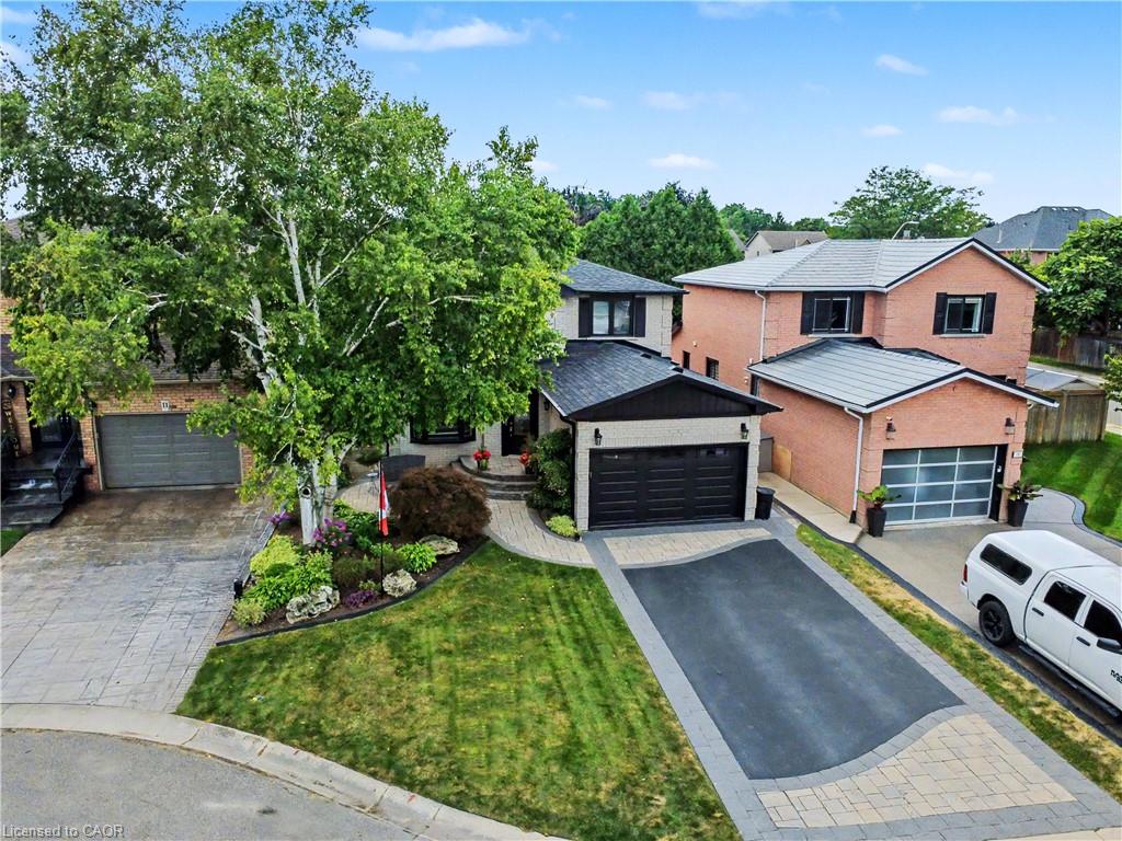 15 Francesca Court Property Photo 43