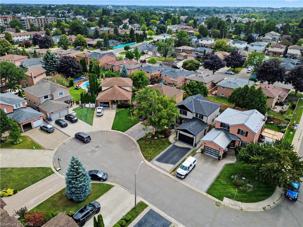 15 Francesca Court Property Photo 47