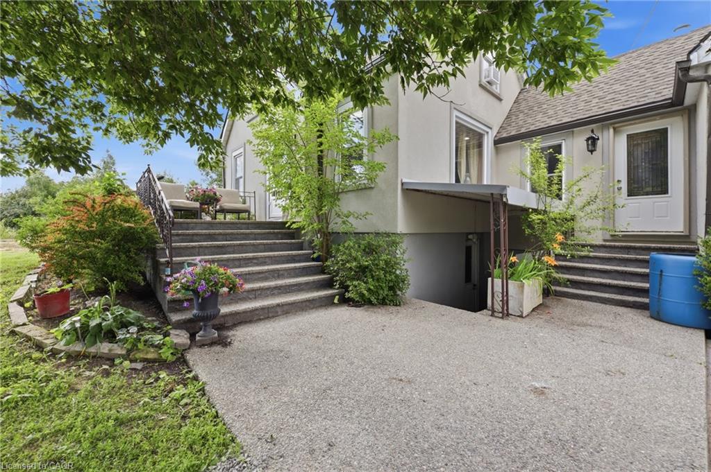 97 Smith Road Property Photo 9