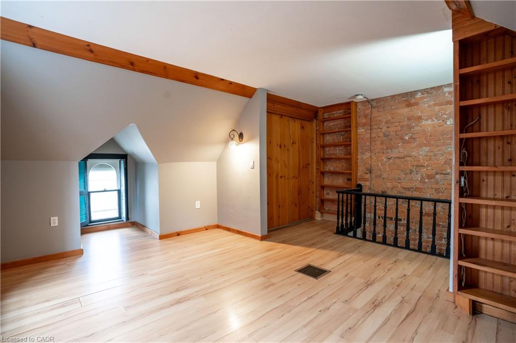 127 East Avenue S Property Photo 20