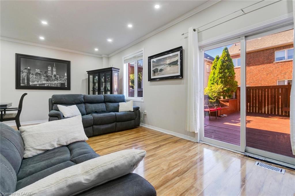 33 Panorama Way Property Photo 24