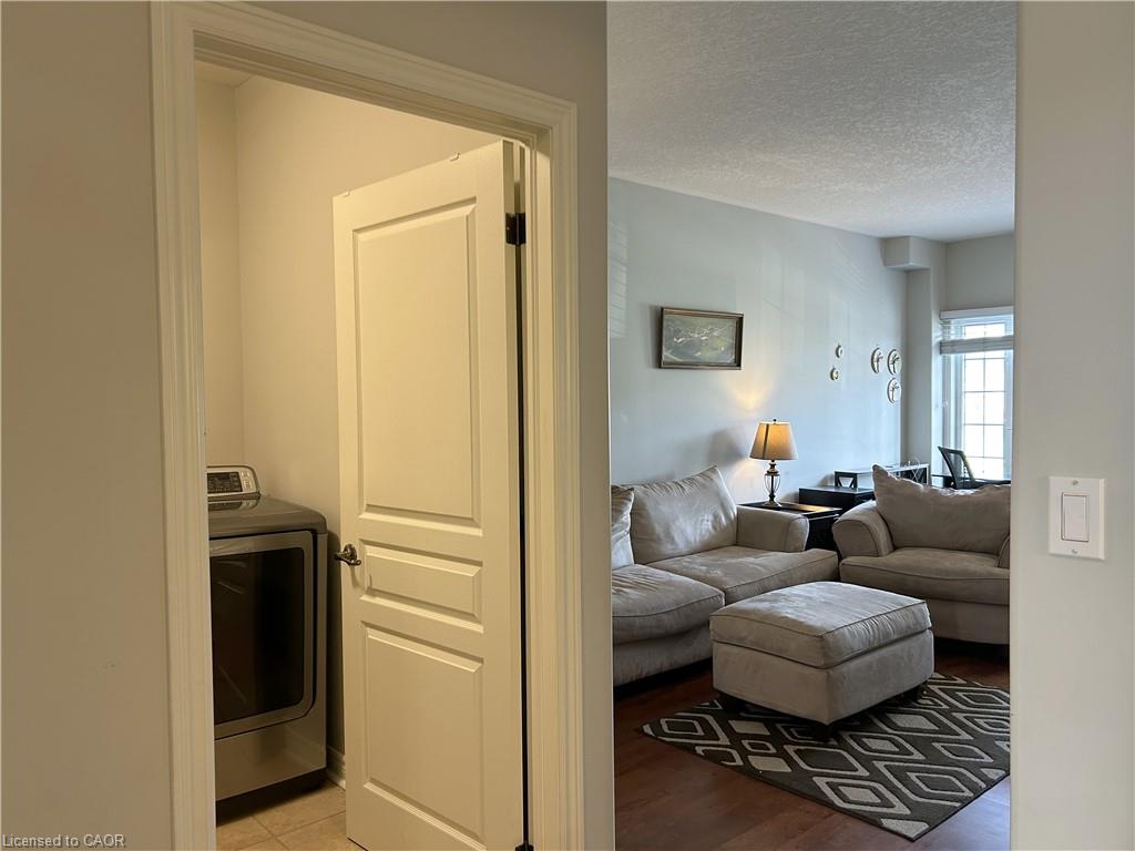 20 Millcroft Drive Property Photo 14