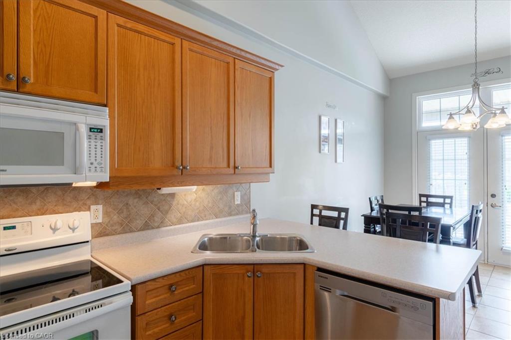 20 Millcroft Drive Property Photo 17