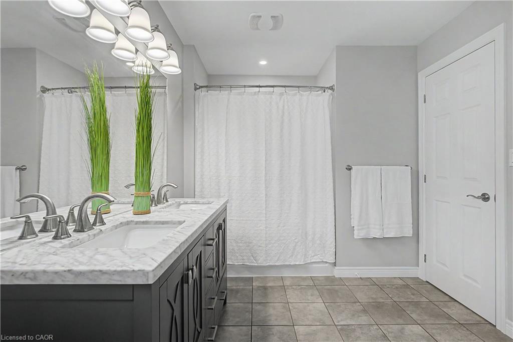 61 Maud Street Property Photo 25