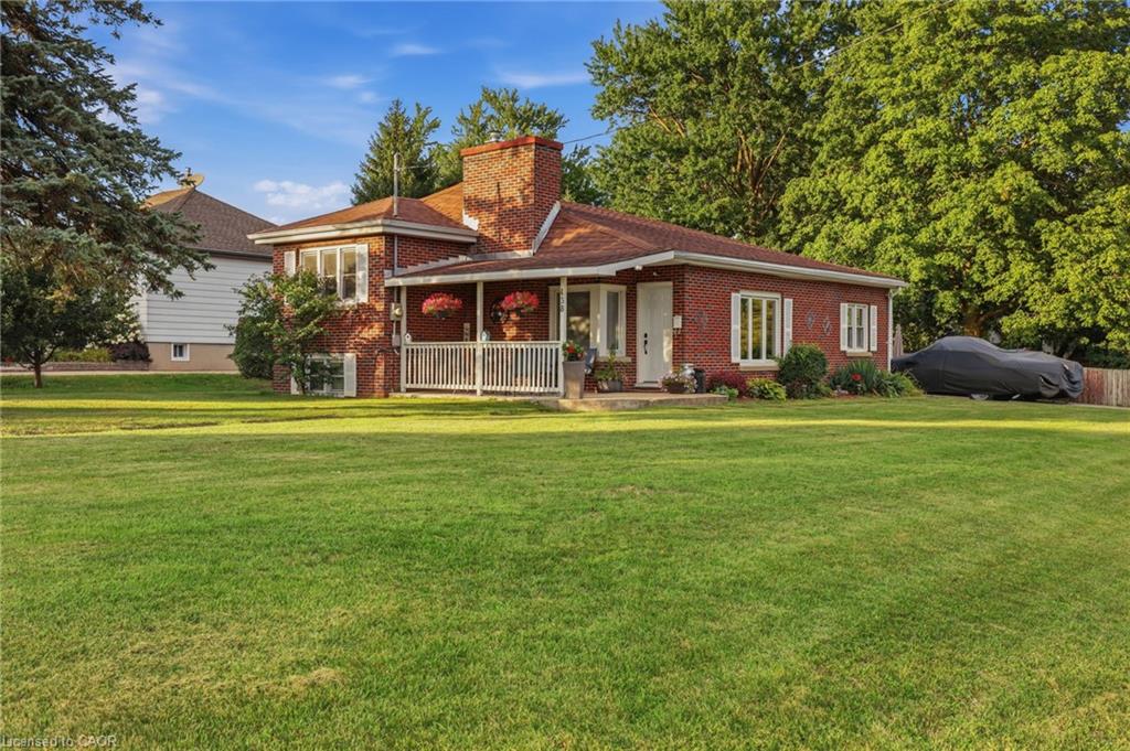 438 Forest Lawn Avenue Property Photo 2