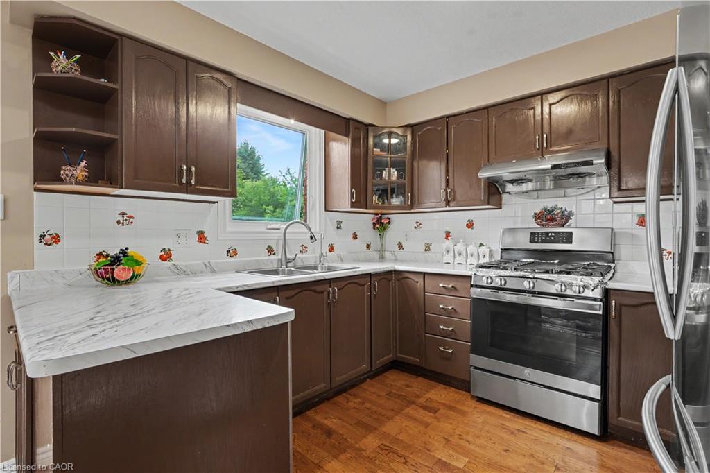 332 Brembel Crescent Property Photo 14