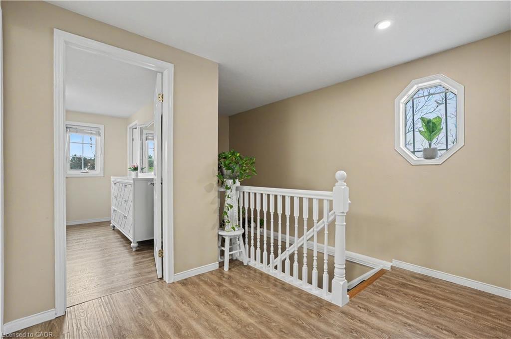 332 Brembel Crescent Property Photo 16