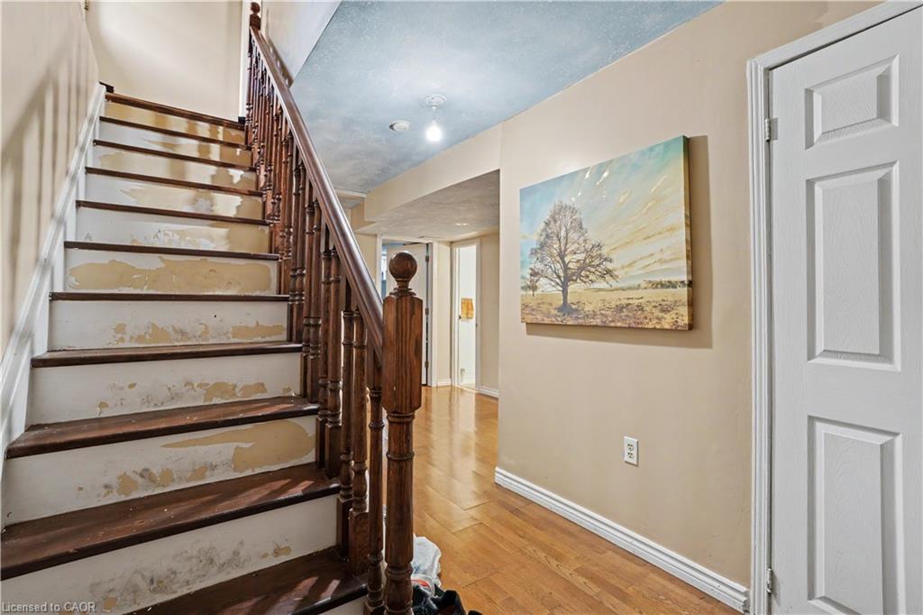 332 Brembel Crescent Property Photo 26