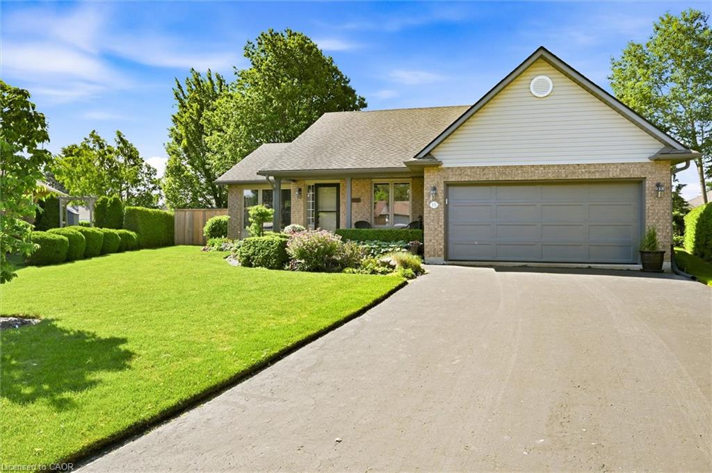 15 Bayshore Court Property Photo 1