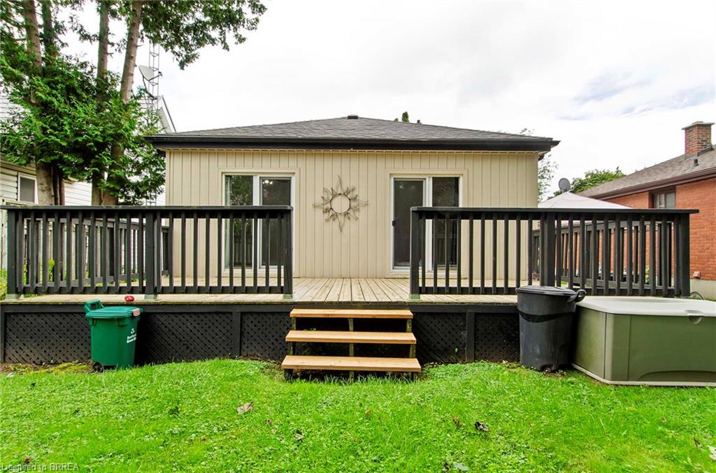 20 John Street Property Photo 1