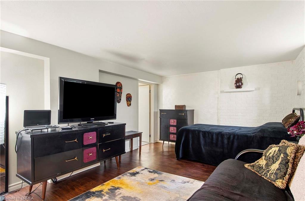 20 John Street Property Photo 20