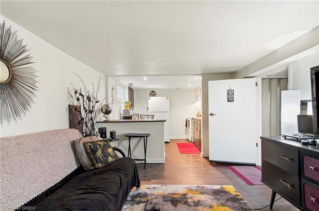 20 John Street Property Photo 21