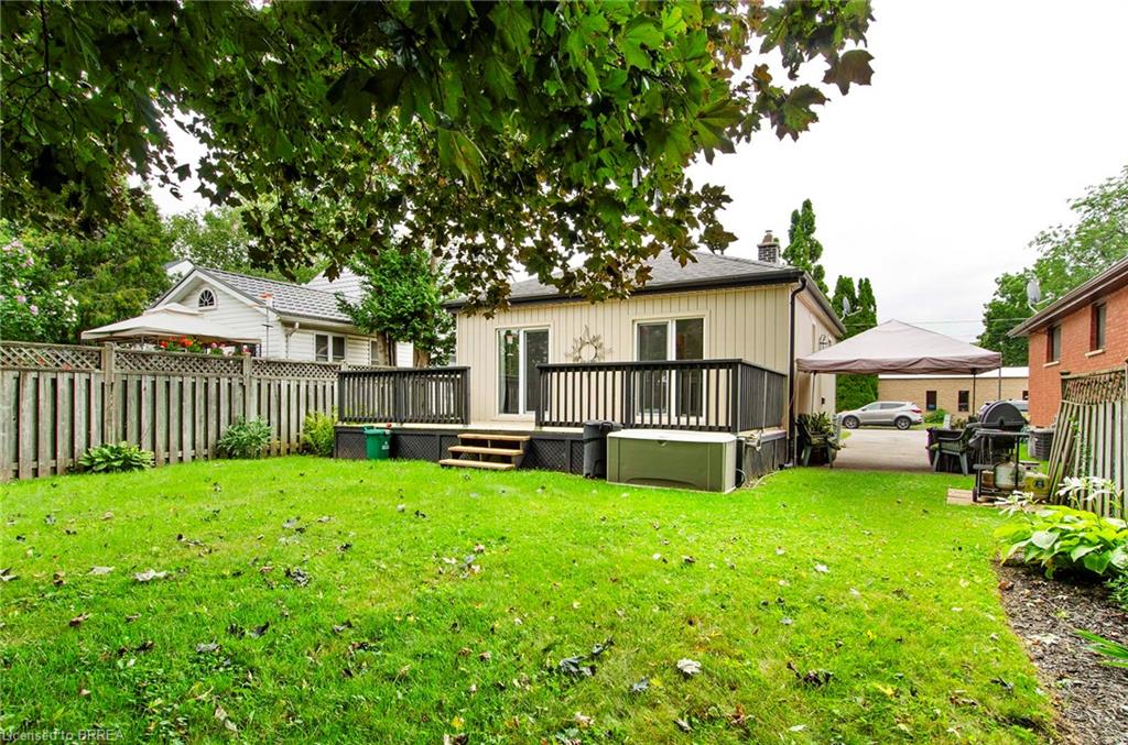 20 John Street Property Photo 33