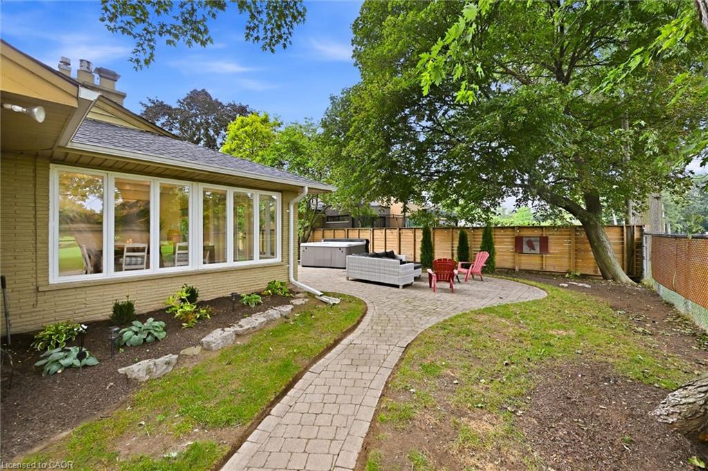760 Kingsway Drive Property Photo 45