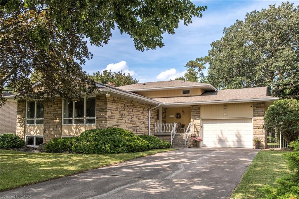 14 Woodside Drive Property Photo 1