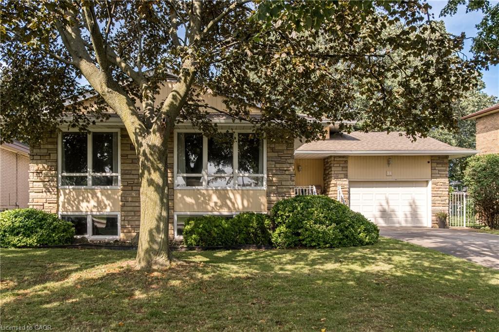 14 Woodside Drive Property Photo 5