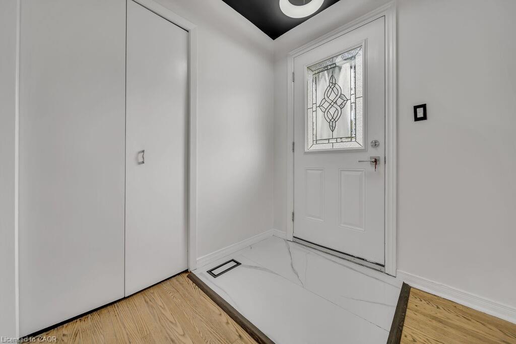 267 Erb Street E Property Photo 4
