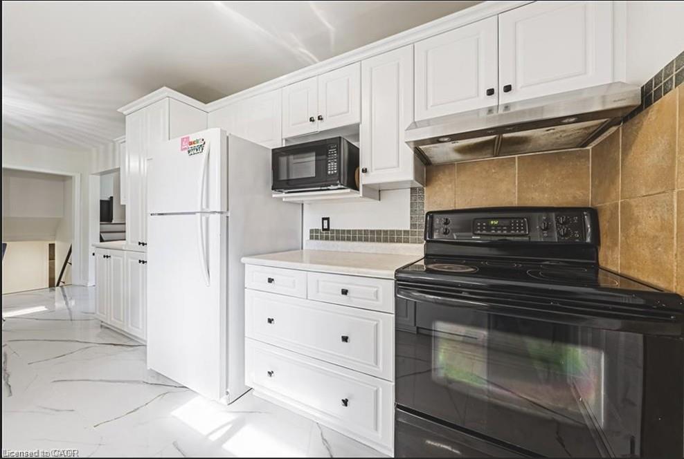267 Erb Street E Property Photo 16
