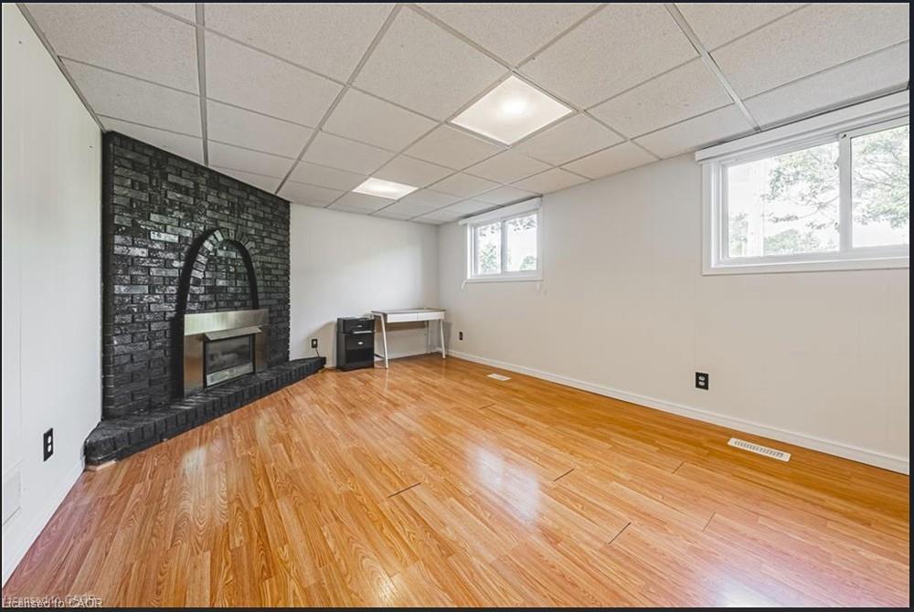 267 Erb Street E Property Photo 23