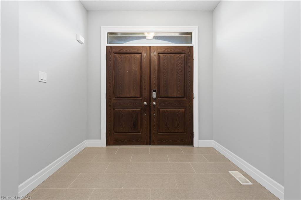 530 Pinery Trail Property Photo 3