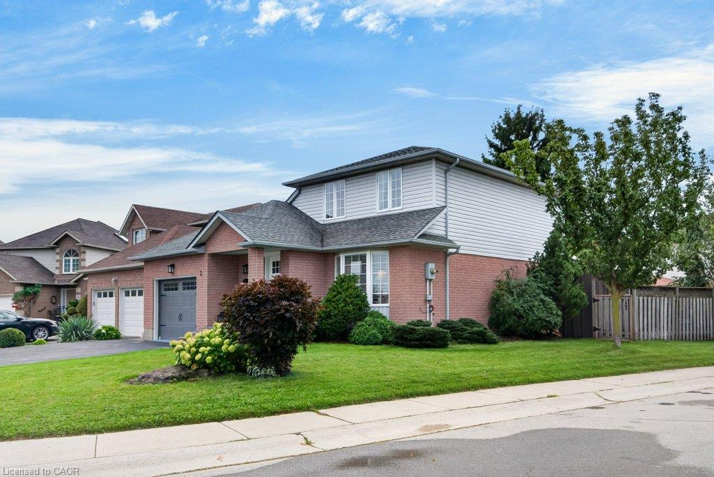 2 Luciano Court Property Photo 4