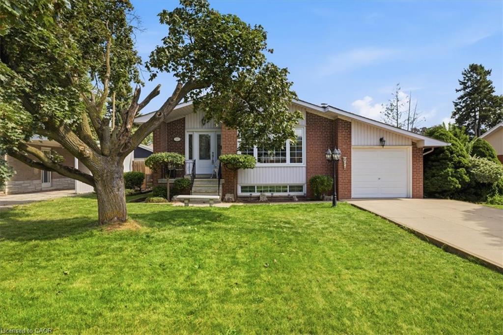 343 Duncombe Drive Property Photo 1