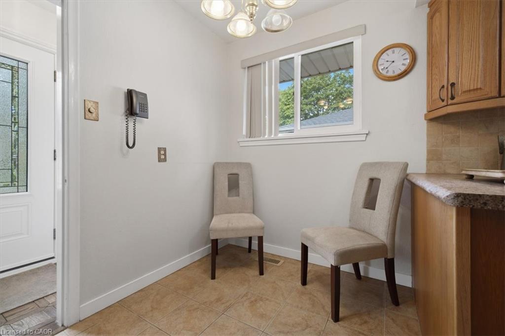 343 Duncombe Drive Property Photo 14