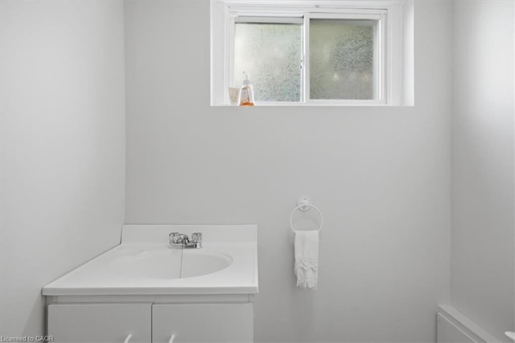 343 Duncombe Drive Property Photo 29