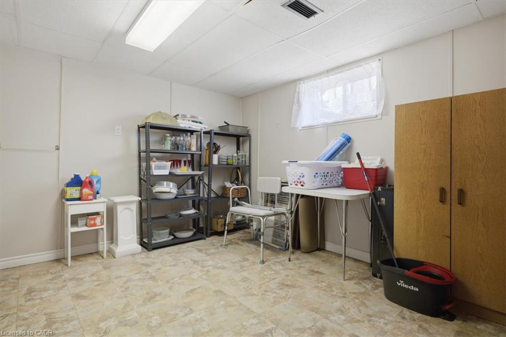 343 Duncombe Drive Property Photo 30