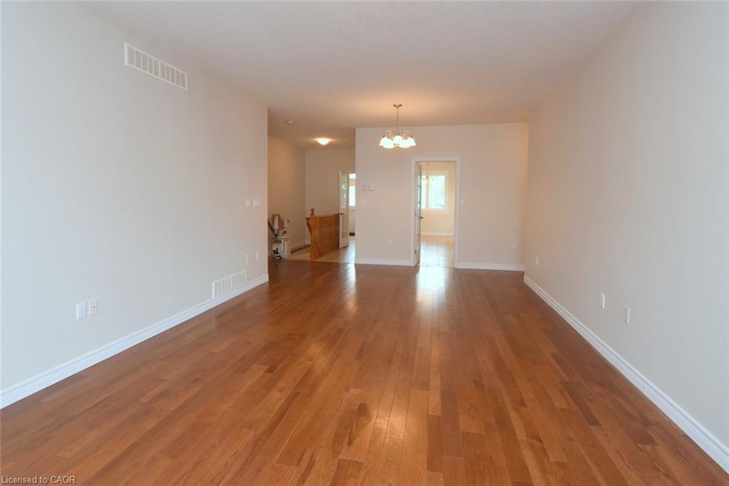 19 Stickland Lane Property Photo 9