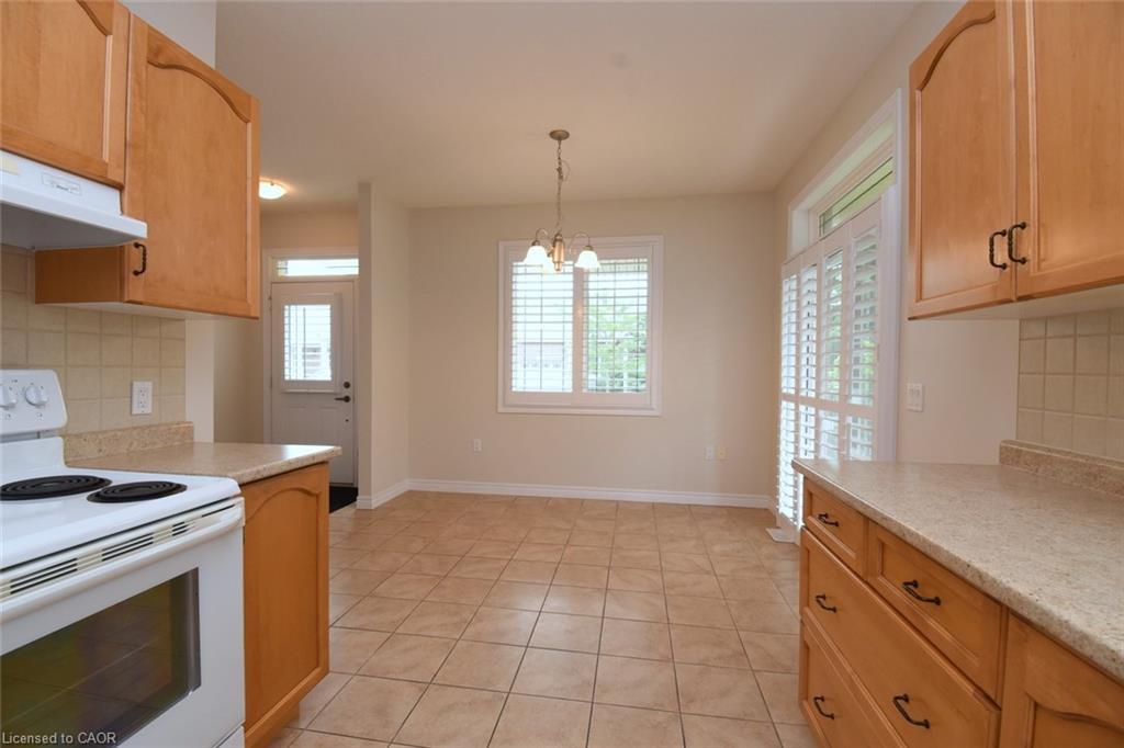 19 Stickland Lane Property Photo 16
