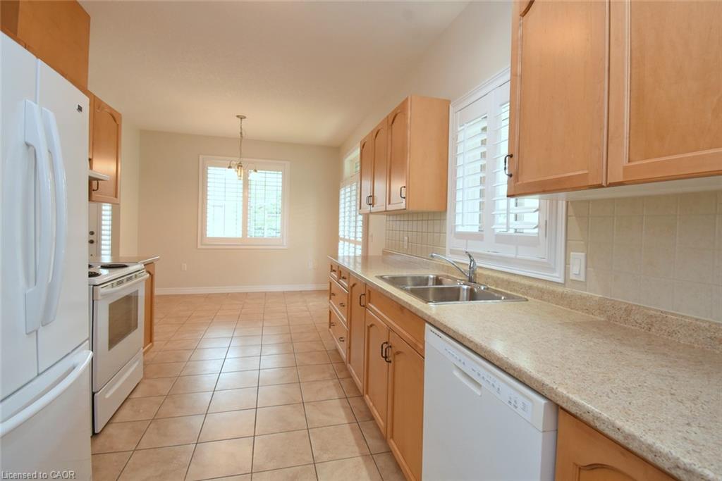 19 Stickland Lane Property Photo 18