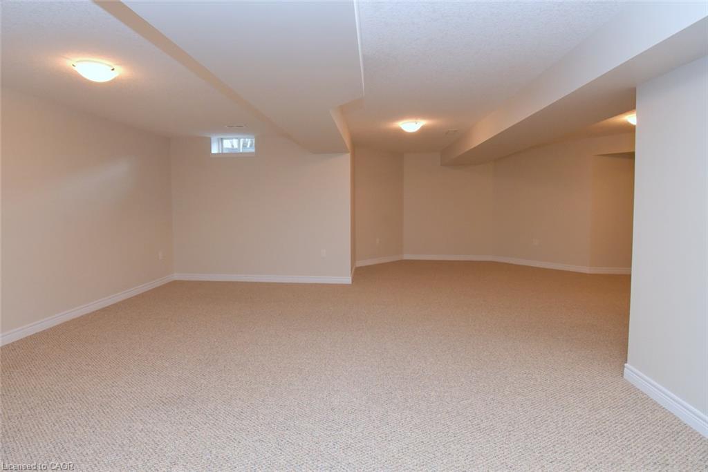 19 Stickland Lane Property Photo 36