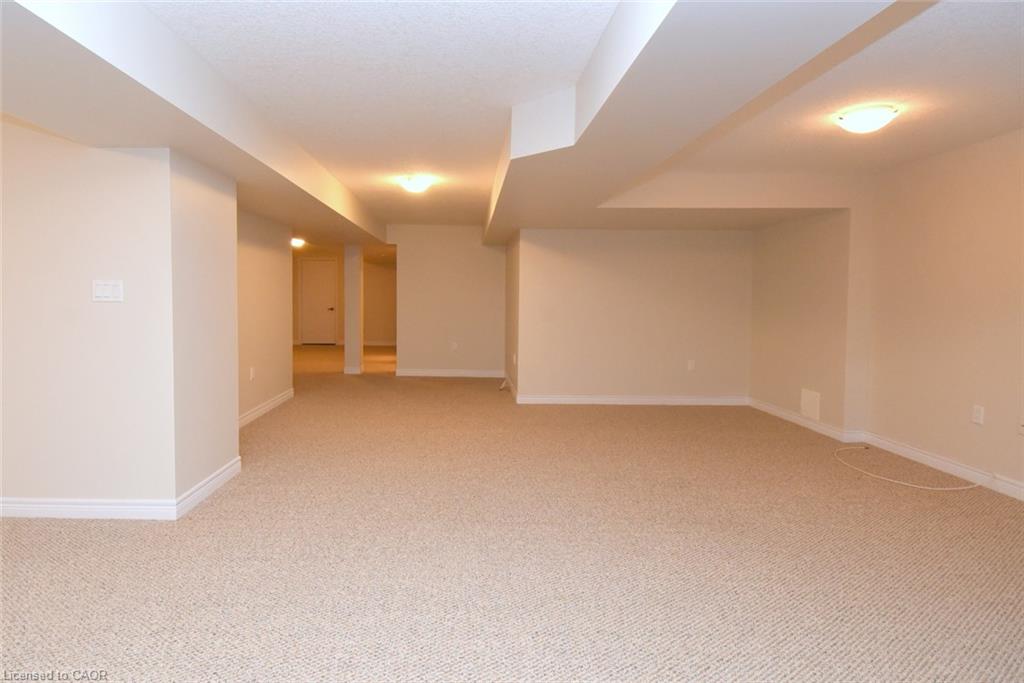 19 Stickland Lane Property Photo 37